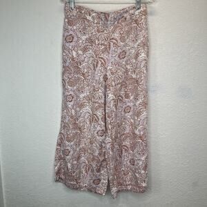 Rachel Zoe Capri Linen Pants Floral Print Size M, pull on, wide leg, pockets.